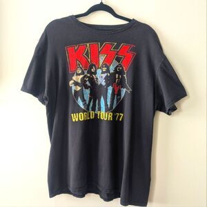 Men's Vintage Style KISS World Tour 77 Band Short Sleeve Graphic Tee XL